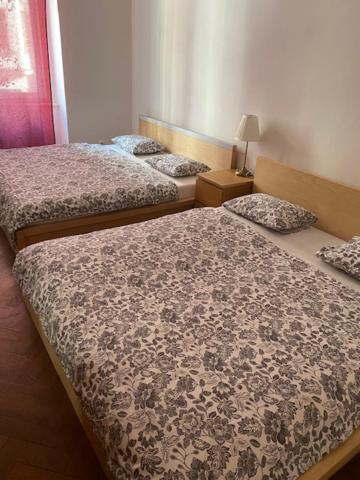 Large 3 Bedroom Family Apartment Close To The River Прага Екстериор снимка